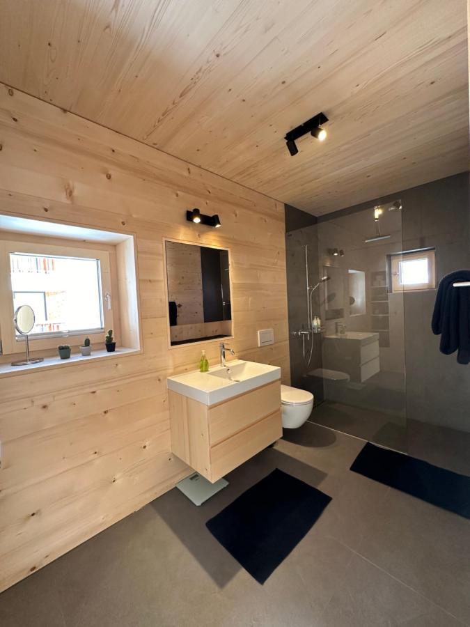 Mondholz Ferienwohnung Andermatt Kültér fotó